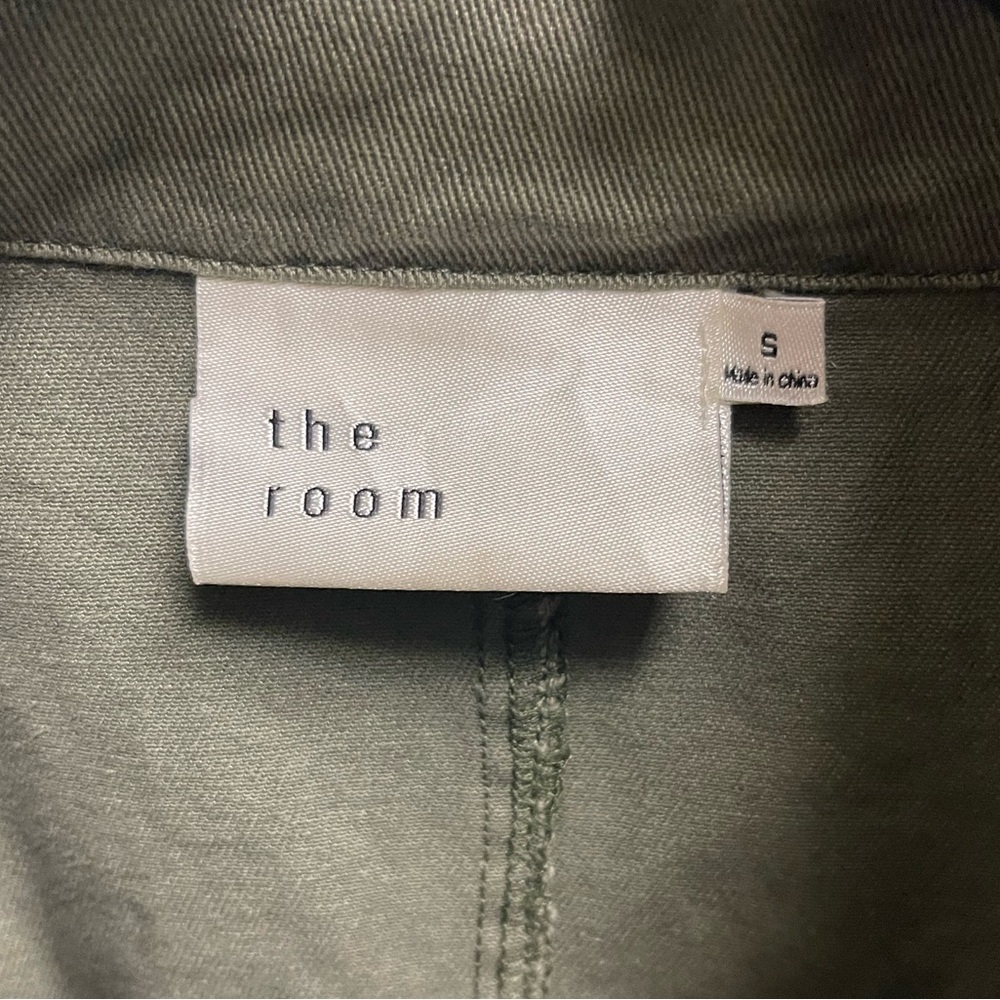 Army green jacket - Picture 2 of 3